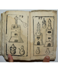 Guida alla chimica - 1697